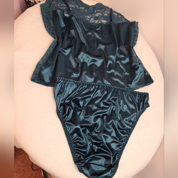 Rare VTG Victoria's Secret Second Skin Satin & Lace Cami/ Panty Set Size Lg - Picture 6 of 8